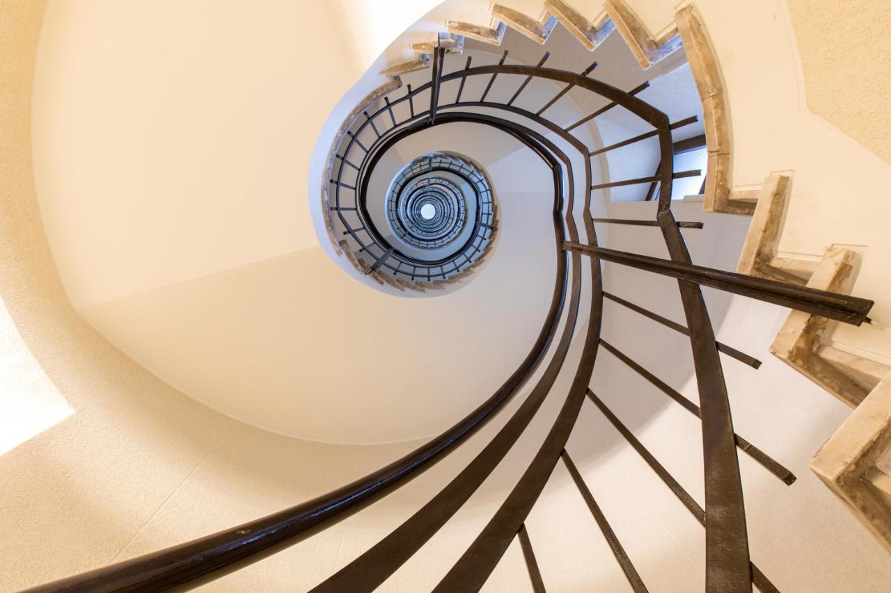 Daplace - Portaluppi Apartment Milan Luaran gambar