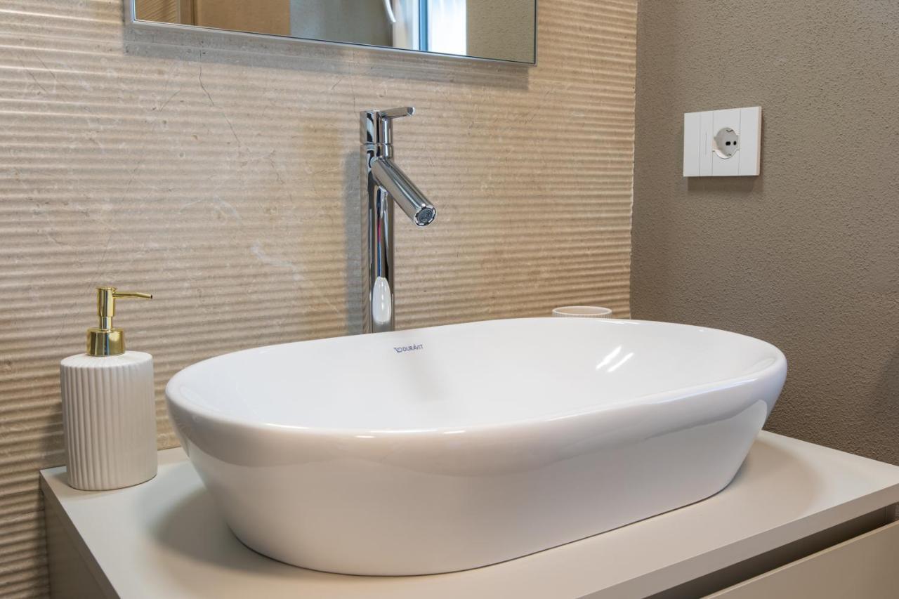 Daplace - Portaluppi Apartment Milan Luaran gambar