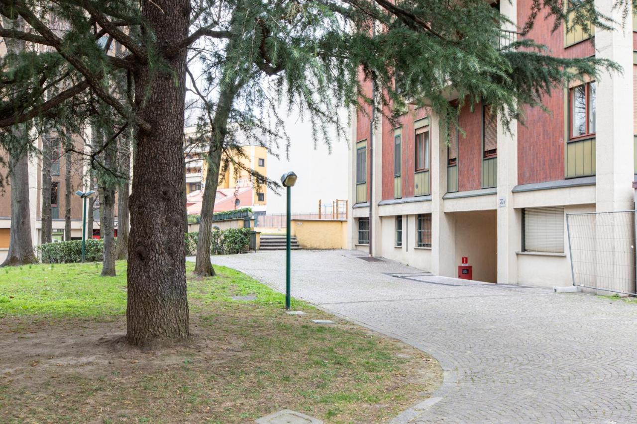 Daplace - Portaluppi Apartment Milan Luaran gambar