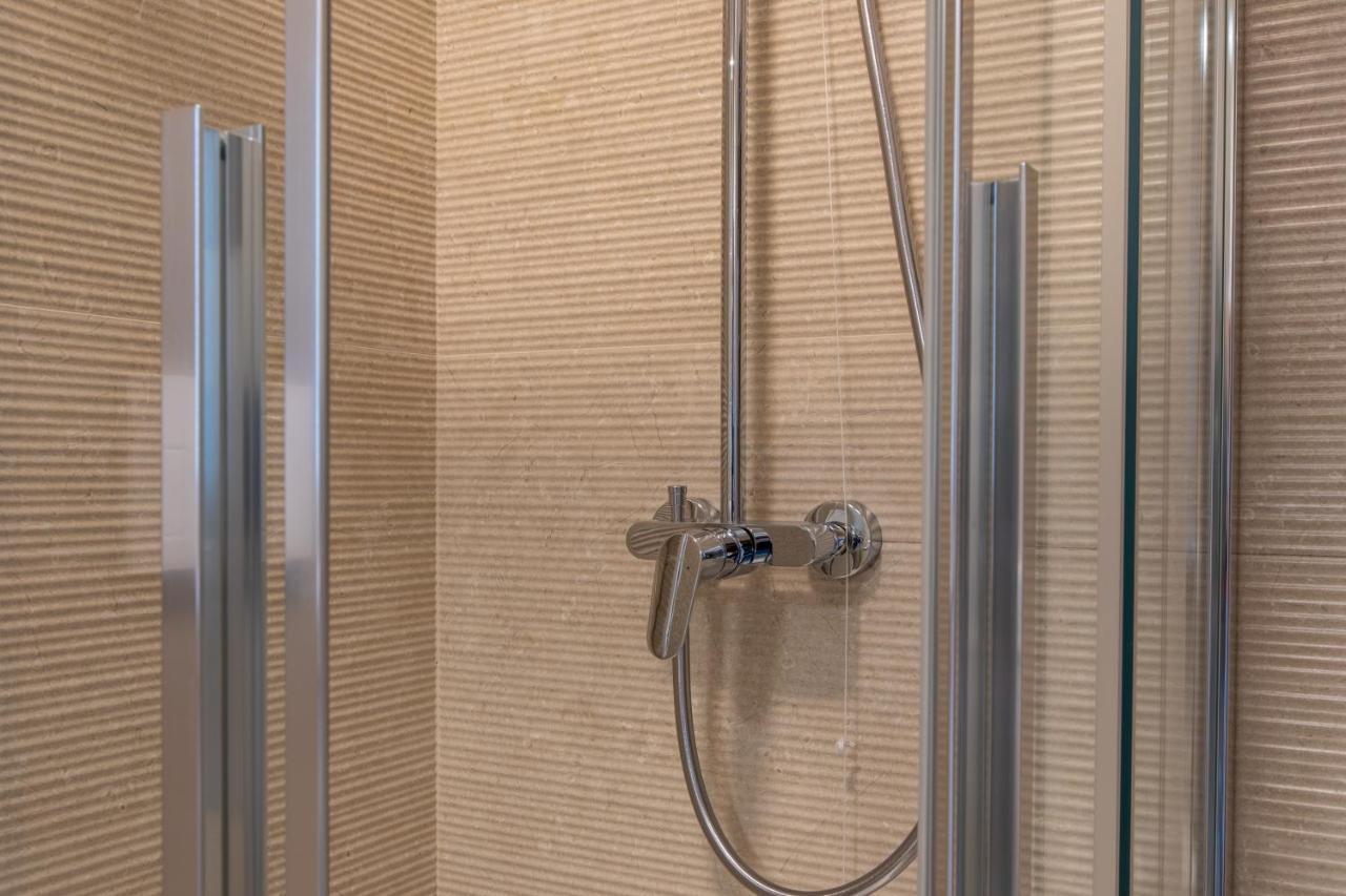 Daplace - Portaluppi Apartment Milan Luaran gambar